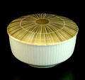 Porseleinen dekseldoos Modulation ontwerp Tapio Wirkkala 1965 uitvoering Rosenthal / Duitsland 