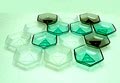  Hors d'oeuvre 6-kantige bakjes 14x in gesatineerd helder- meerblauw- en grijsviolet glas ontwerp A.D.Copier 1934 uitvoering Glasfabriek Leerdam 