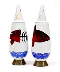  Alessandro Mendini dekselvazen 2x 100 Make-up no.13 48 met decoratie van Juli Capellai Spanje en Quim Larrea Spanje uit de gelimiteerde serie van 100 vazen per decor voor Alessi / made in Germany 1992 