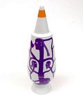  Alessandro Mendini dekselvaas 100 Make-up no.7 met decoratie van Gabriel Bien-Aimé Haïti uit de gelimiteerde serie van 100 vazen per decor voor Alessi / made in Germany 1992 verkocht na de aftersale 