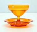 Oranje ijscoupe op onderschotel ontwerp A.D.Copier 1926 uitvoering Leerdam 