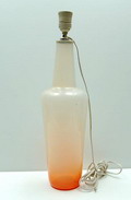  Glazen lampvoet in wit en oranje glas ontwerp toegschreven aan Floris Meydam ca.1955 uitvoering Leerdam 
