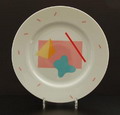  Porseleinen bord Miami Beach ontwerp Laurinda Spear 1984 uitvoering Swid Powell USA 