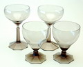  Twee champagne coupes twee waterbekers van servies Peer ontwerp A.D.Copier 1927 uitvoering Leerdam 