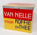  Voorraadblik van Nelle voorzien van schreefloze belettering in een vlakverdeling in rood geel en blauw ontwerp Jacques Jongert 1930 voor de Erven de Wed J.van Nelle Rotterdam uitvoering Bekkers Dordt 