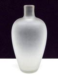  Gesatineerde Serica fles ontwerp Floris Meydam 1962 uitvoering Glasfabriek Leerdam 
