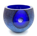  Blauw glazen vaas met ruw oppervlak en geslepen vlak ontwerp Monica Backström ca.1998 uitvoering Kosta Boda / Zweden 