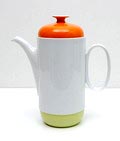  Porseleinen Studio-Linie koffiepot Duo met gele geglazuurde onderzijde en oranje geglazuurde deksel ontwerp Ambrogio Pozzi 1968 uitvoering Rosenthal / Duitsland 