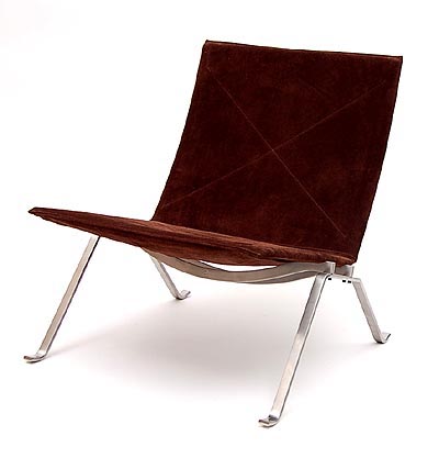 Lounge chair PK22 chromed flat steel frame with rough leather seat and back design 1955-'56 by Poul Kjaerholm 1929-1980 executed by Fritz Hansen / Denmark at later date 