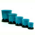 Serie van vijf blauw graniver cactuspotten op zwart graniver onderschotels hoog 6,7 t/m 17,3 cm ontwerp A.D.Copier 1928 uitvoering Glasfabriek Leerdam 