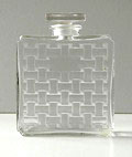  Lalique parfum flacon Chypre Violette Lilas met orginele stop ontwerp Rene Lalique 1925 gemaakt voor Houbigant / France Lit Marcilhac pag 941 Houbigant no.4 