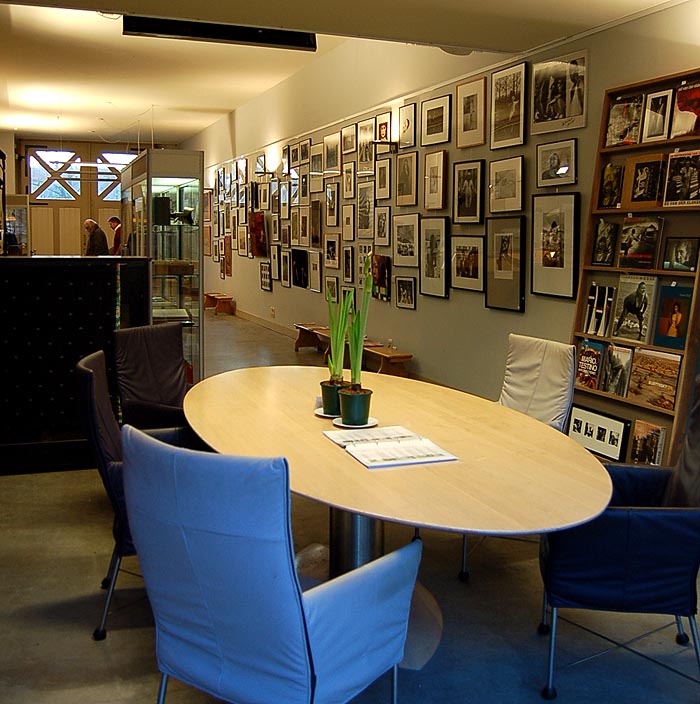Showroom Botterweg Auctions Amsterdam November 2010