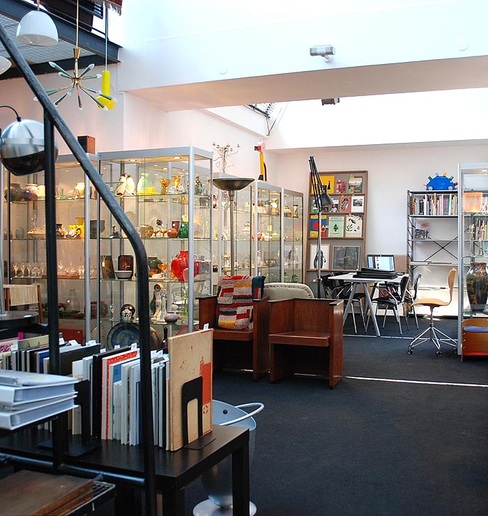 Showroom Botterweg Auctions Amsterdam March 2012
