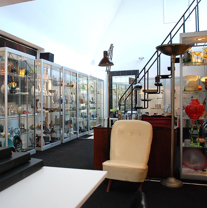 Showroom Botterweg Auctions Amsterdam March 2012