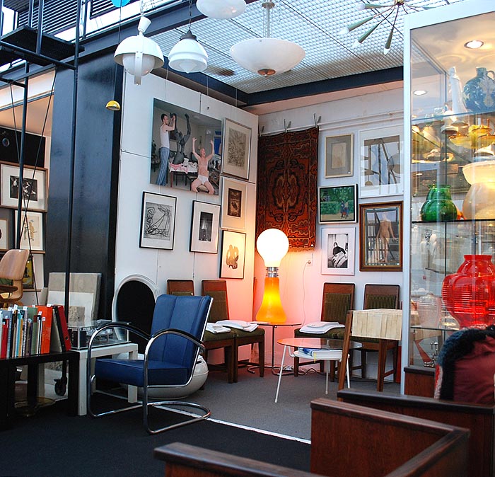 Showroom Botterweg Auctions Amsterdam March 2012