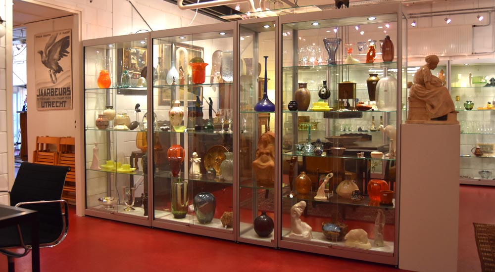 Showroom Botterweg Auctions Amsterdam